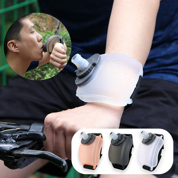 Portable Sports Water Bottle for Running & Cycling – Wrist-Wearable Fitness Hydration Cup for Outdoor & Gym Use